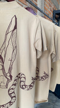 Cargar imagen en el visor de la galería, OFF TRAIL Oversized T Shirt
